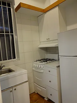 Rented by Authentic Realty | media 16