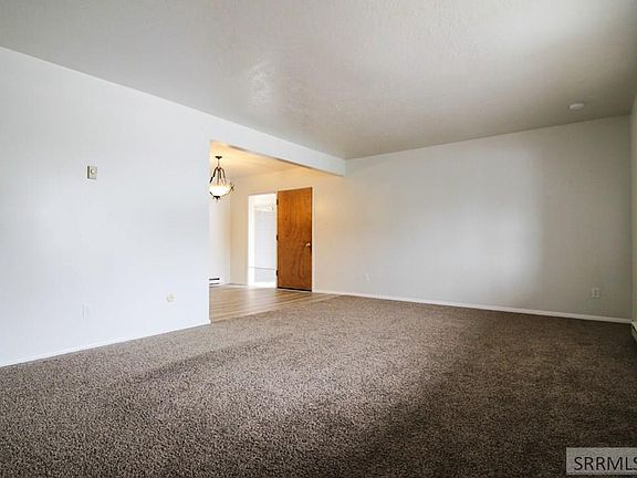 3rd image of 220 N Fanning Ave APT 14