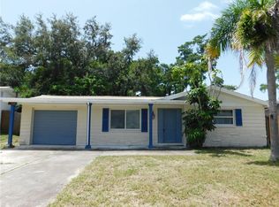 3415 Kimberly Oaks Dr, Holiday, FL 34691