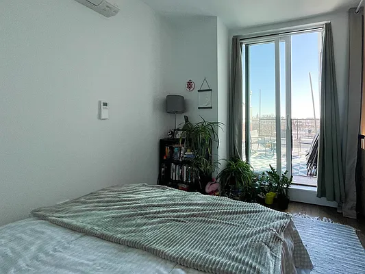 Rented by ERNY LLC | media 17