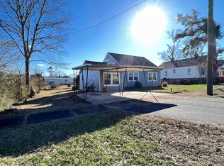 406 E South 4th St, Seneca, SC 29678