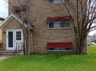 5995 Ridge Rd APT 2, Cleveland, OH 44129