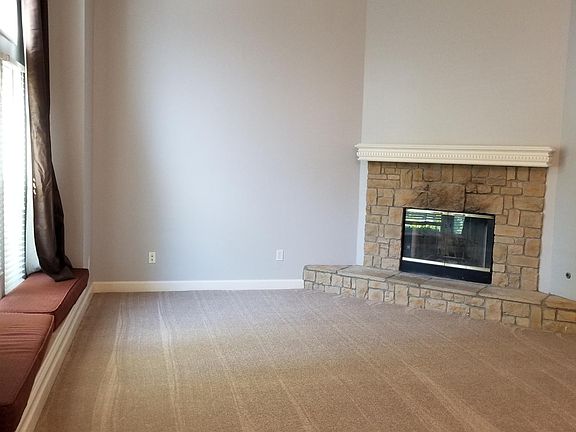 2nd image of 7606 W 156th Ter