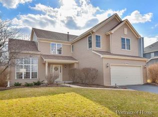 39W063 Patricia Ln, Geneva, IL 60134