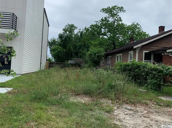 2405 Saint Charles St, Houston, TX 77004