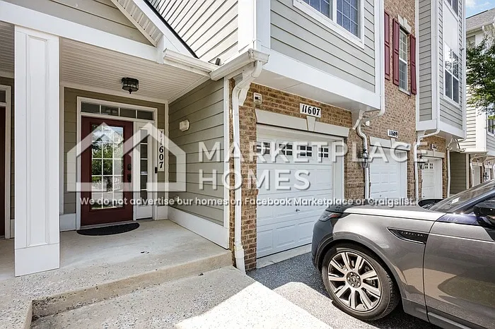 3 bed, 2.5 bath, 2686 sqft, $3,395 — Photo 4