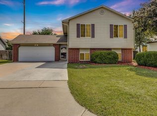 812 S Todd Cir, Wichita, KS 67207