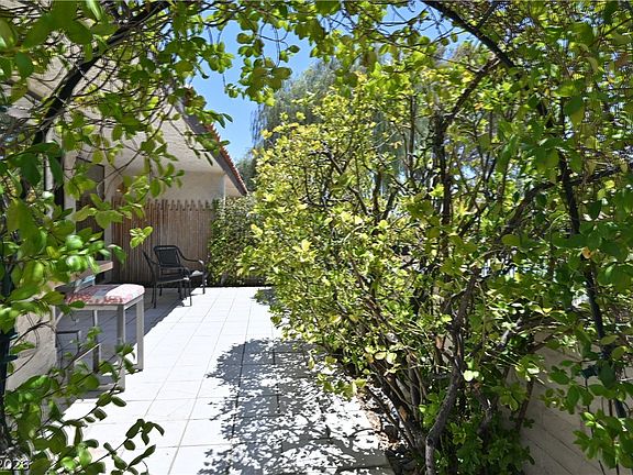 3rd image of 3133 Pradera Cir