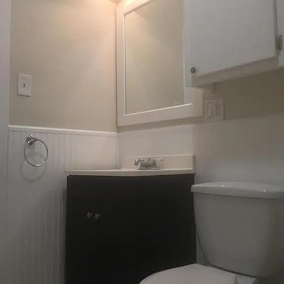 902 Darlington Way SW #B — Photo 27