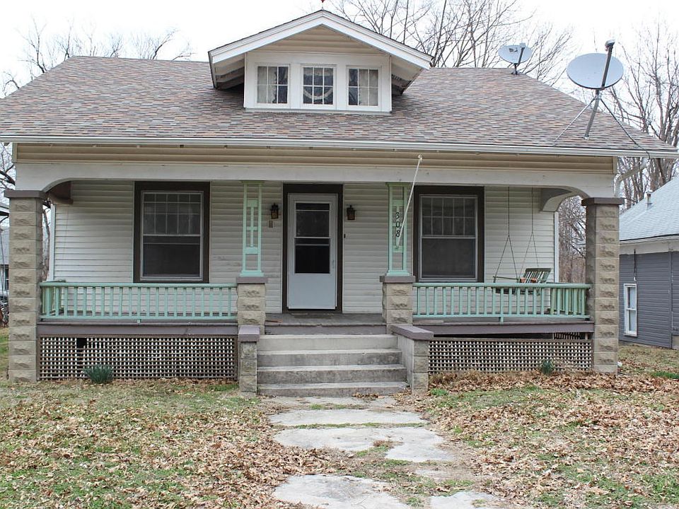 308 County Highway Ave