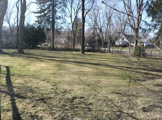 741 W Hillcrest Rd, Palatine, IL 60074