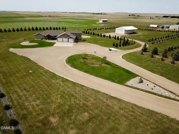 7079 Highway 8, Mott, ND 58646