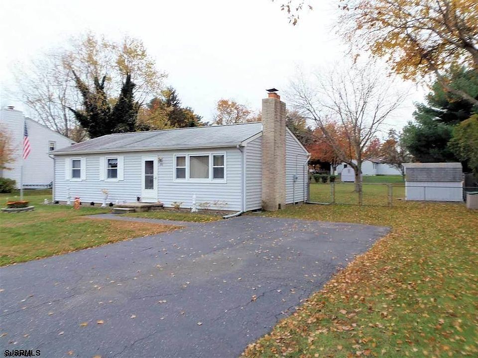 1st image of 284 W Koch Ave