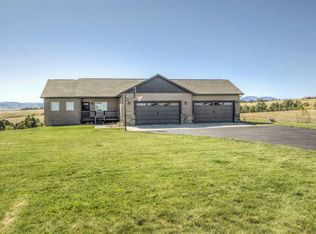 11021 Wagon Box Dr, Belle Fourche, SD 57717