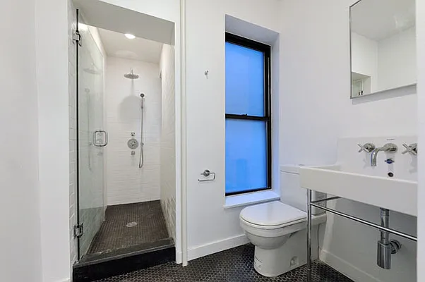 Rented by Aether Property Group | media 38