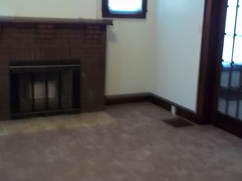 1st image of 125 W 18th St
