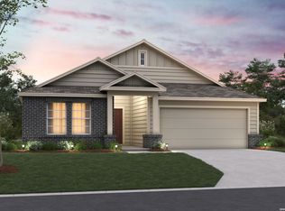 1041 Eagle Crossing, Seguin, TX 78155