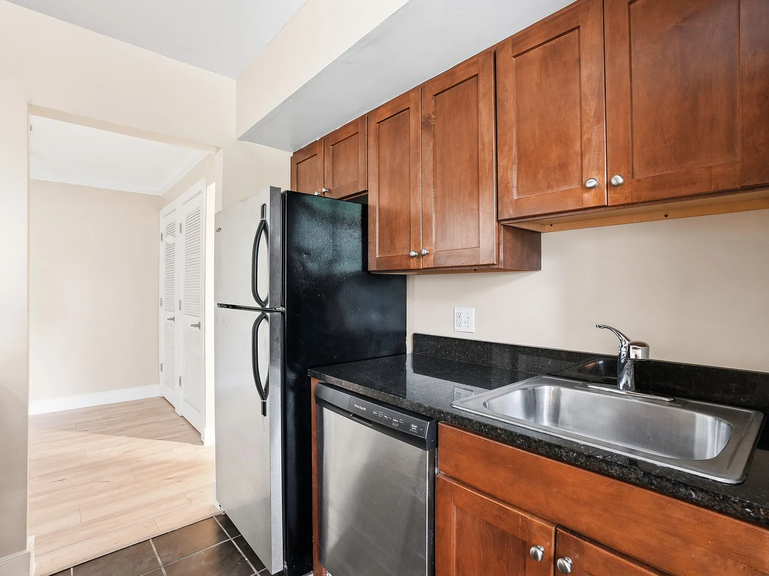 2841 Gainesville Street Southeast - 201 — Photo 4
