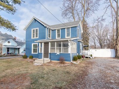 9154 Main St, Whitmore Lake, MI, 48189