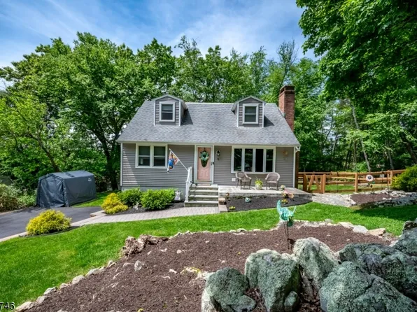 5 Dogwood Dr, Green Twp., NJ 07821