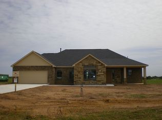 5402 Colony Dr, Sealy, TX 77474