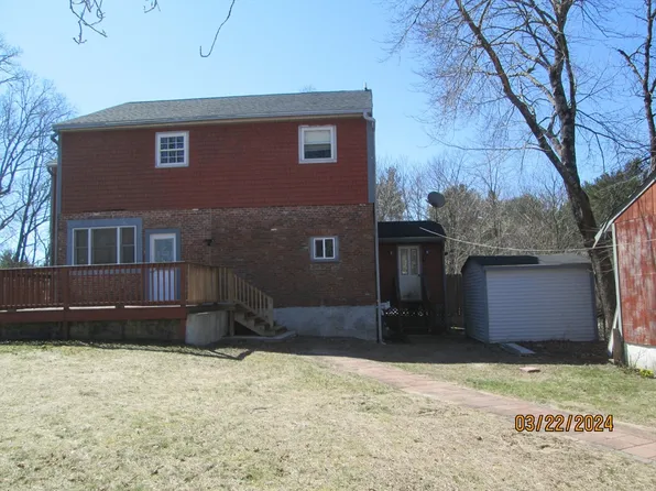 11 Beeden Pl, Westport, MA 02790