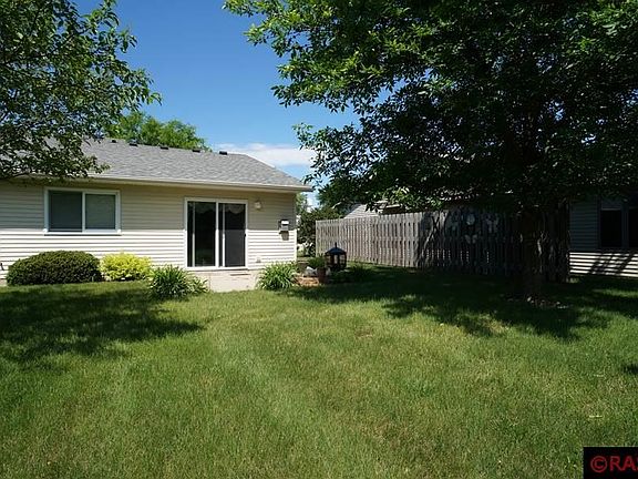 4th image of 1811 W Welco Dr