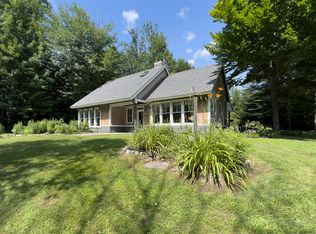 26 Jordan Dr, Gorham, ME 04038