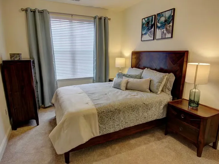 Carlton Hollow Senior Apartments — Photo 10