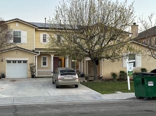 8058 Orchid Dr, Corona, CA 92880