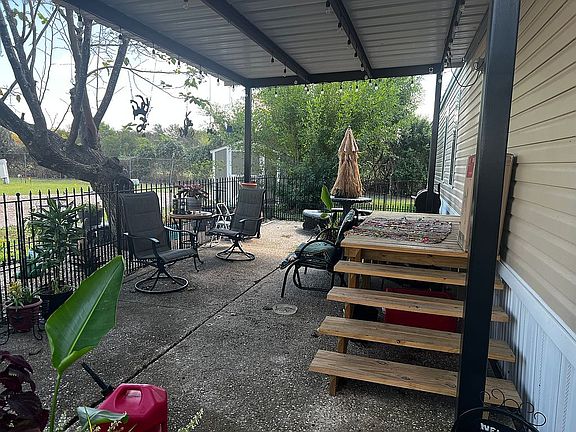 4th image of 3400 Robinson Dr Trailer 65