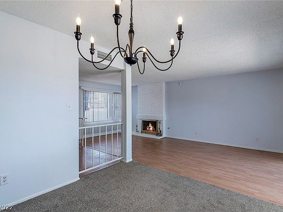 3rd image of 2920 Carnelian St