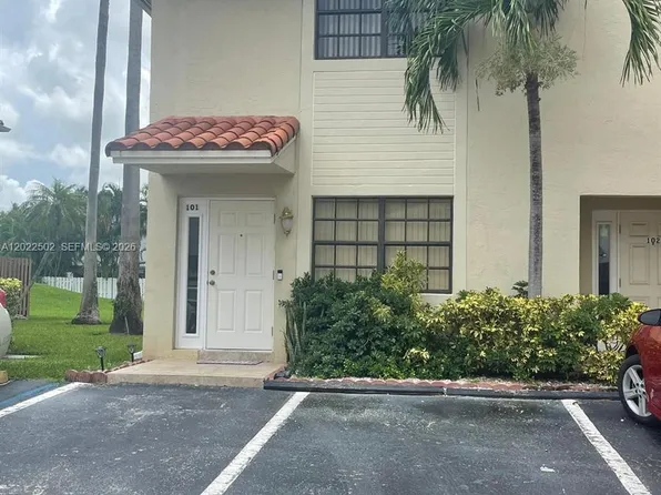 9880 Hammocks Blvd APT 101-43, Miami, FL 33196