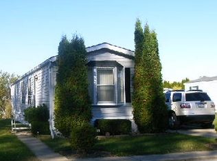 1025 S 9th St, Dekalb, IL 60115