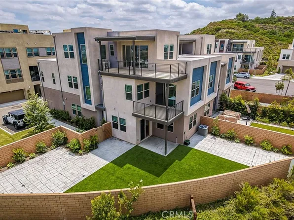 2058 Hollyleaf Ter, Montebello, CA 90640