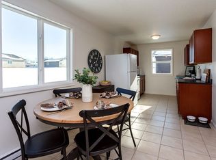 225 Hillside Dr #3B-2BA-1188SQFT, Pleasant Hill, IA 50327