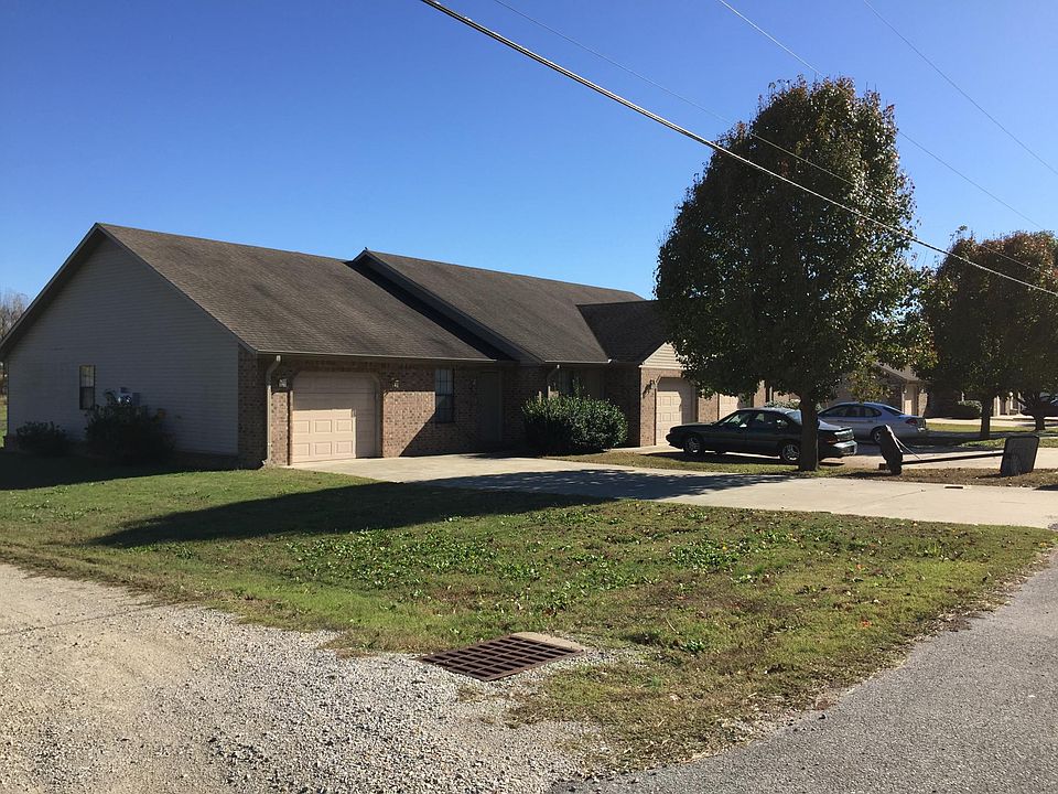 2nd image of 601 Bogil Rd APT 4