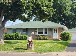 8145 Belden Blvd S, Cottage Grove, MN 55016