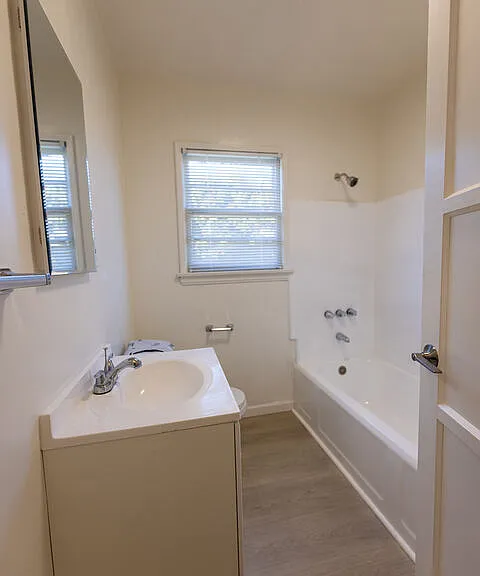 1940 S Robertson Blvd #1 — Photo 17