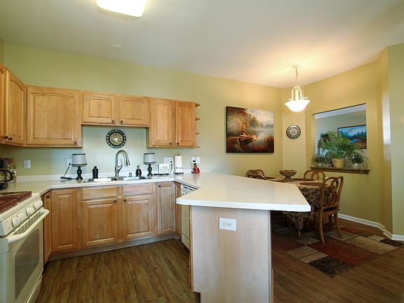 5th image of 1150 Park Dr Unit 804