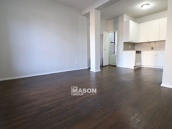 2nd image of 362 W 36th St APT 4