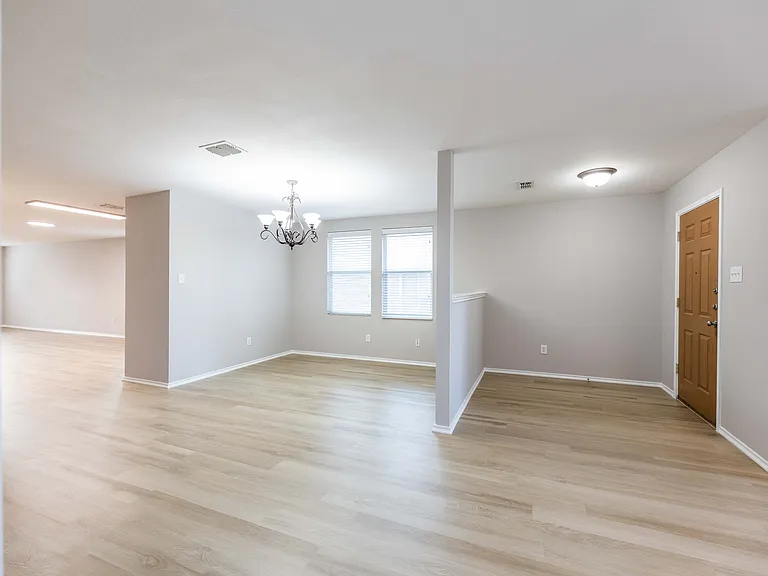 12870 Gillon Dr — Photo 17