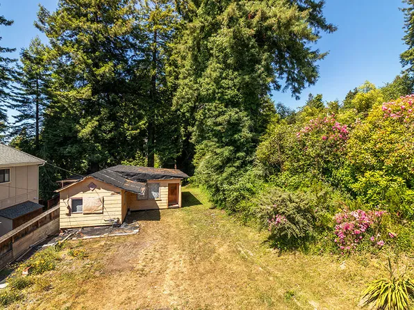 330 California Ave, Arcata, CA 95521