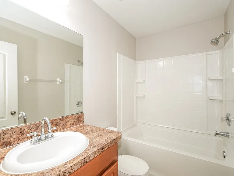 7614 Maroon Peak Dr — Photo 16