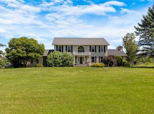 4200 Abbey Rd, Syracuse, NY 13215