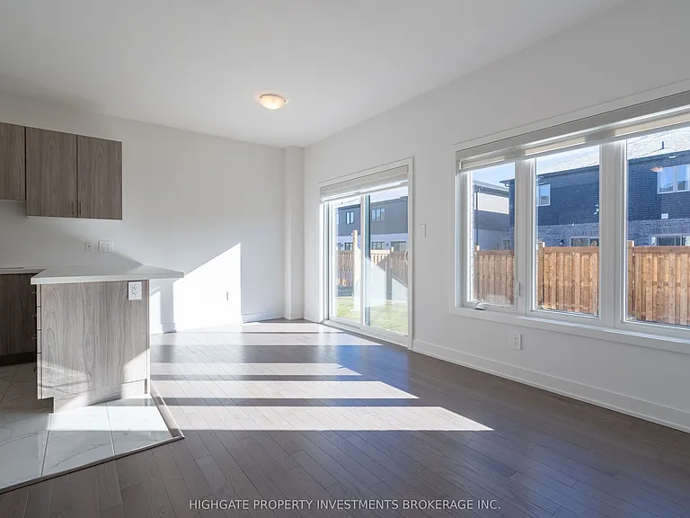 20 Westwood Ave — Photo 14