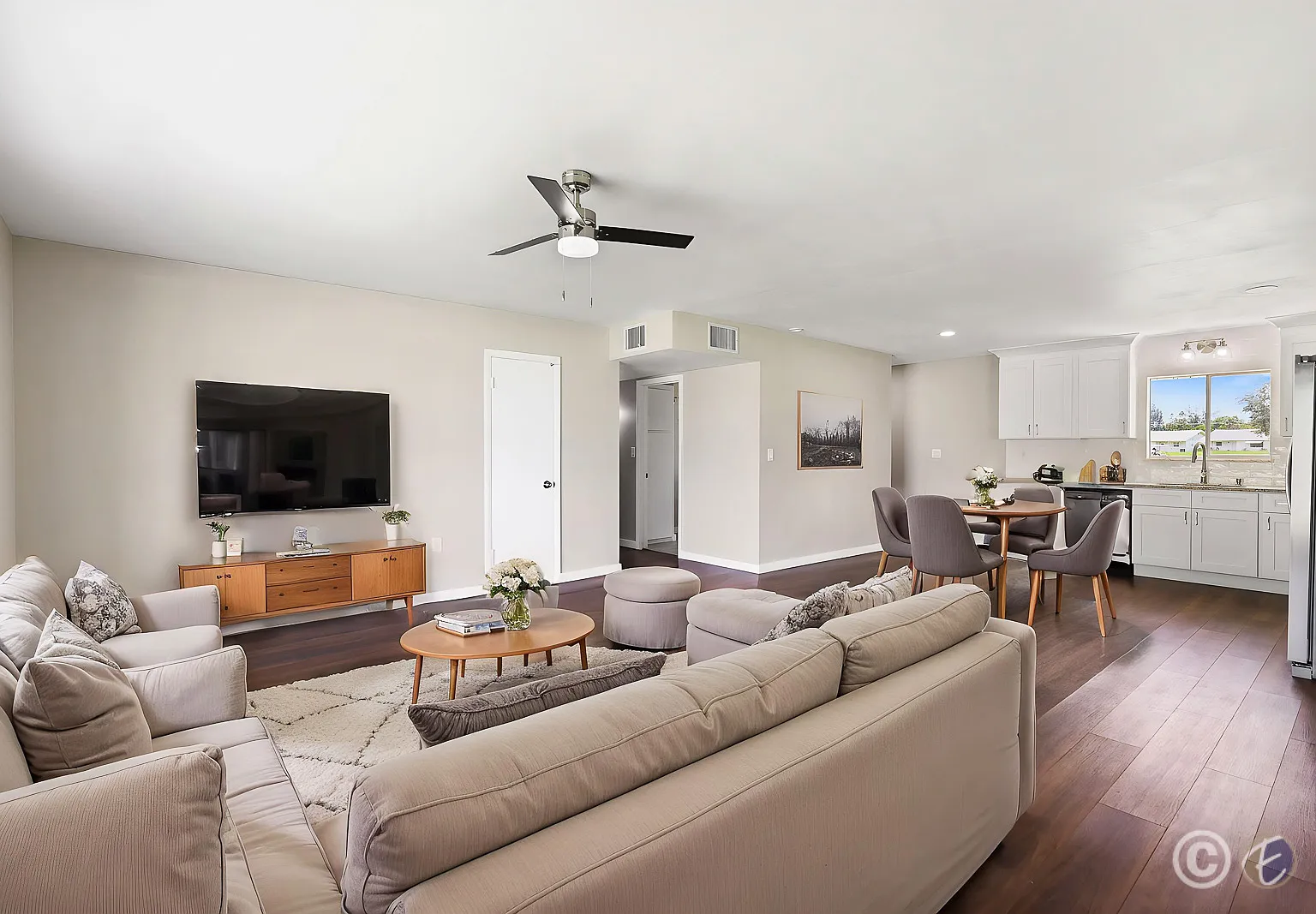 702 Desert Hills Way | Sun City Center — Photo 3