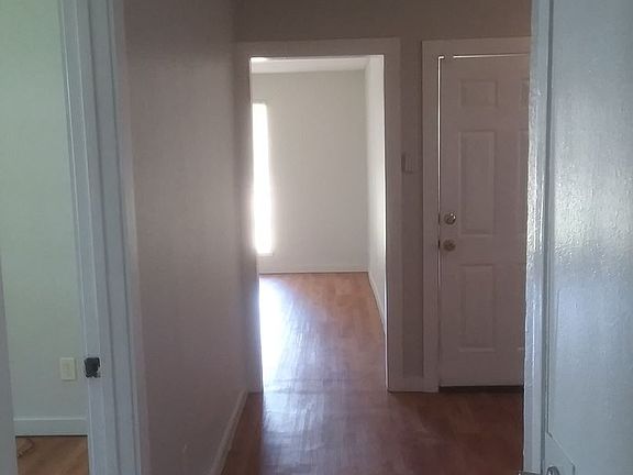 4th image of 244 E Boulevard St