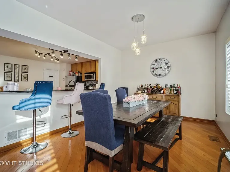 3802 Ashley Ct — Photo 2