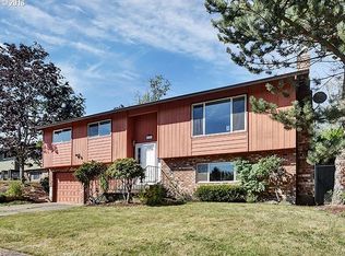 2737 NE 7th Ct, Gresham, OR 97030